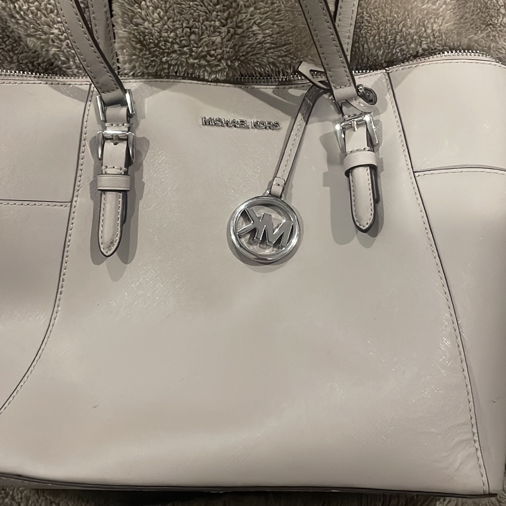 Michael kors large handbag VEUC